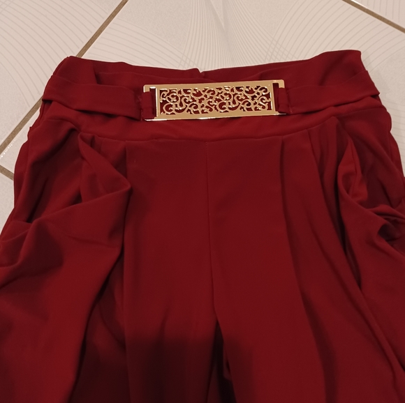 4/$40 Dark Red Dressy Pants - Size Medium - Picture 2 of 6